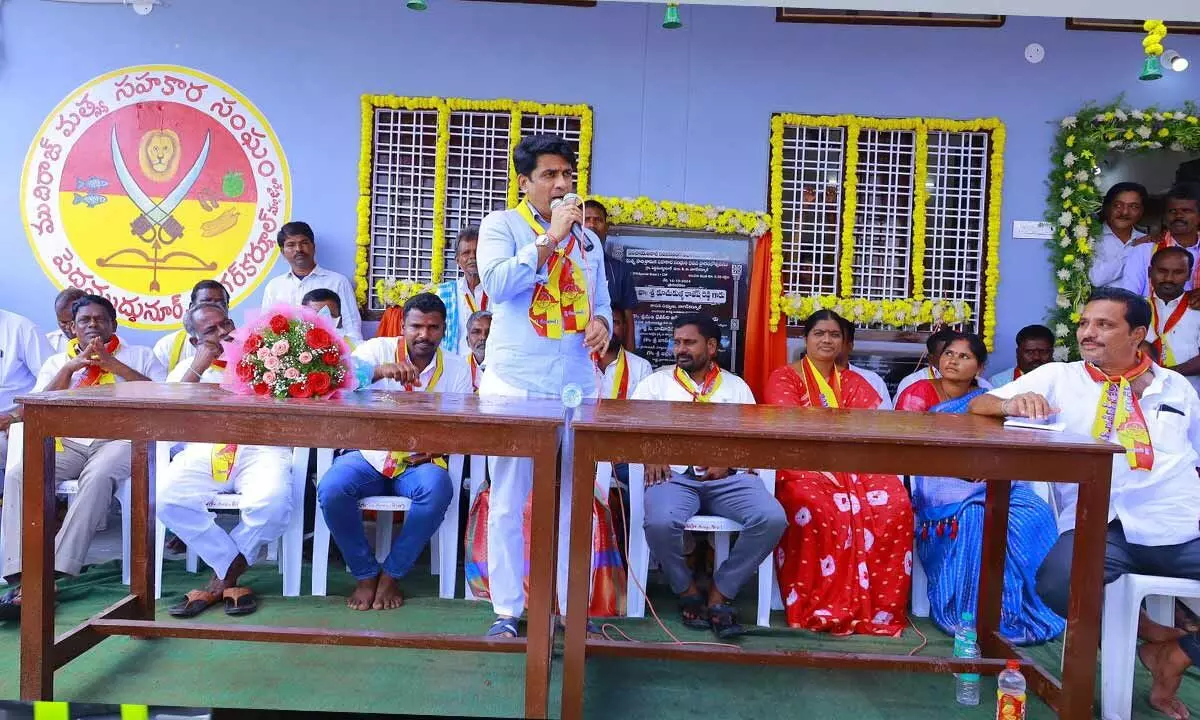 MLA Rajesh Reddy Inaugurates New Mudiraj Association Facility