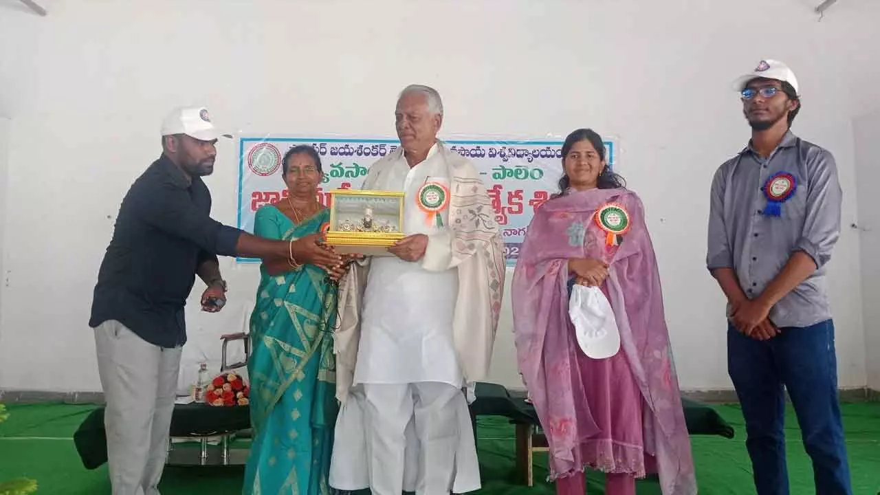 MLC Kuchukulla Damodar Reddy Emphasizes the Importance of a Service-Oriented Mindset for All