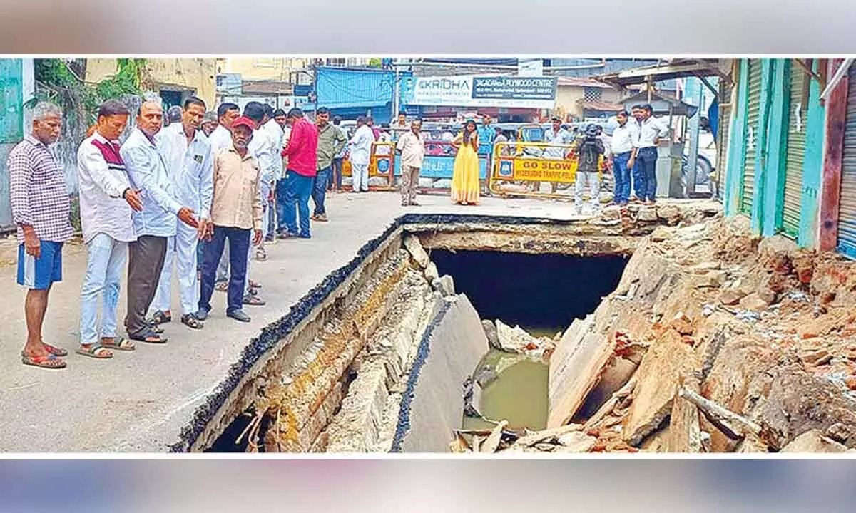 Panic Strikes Goshamahal as Road Collapses Once Again