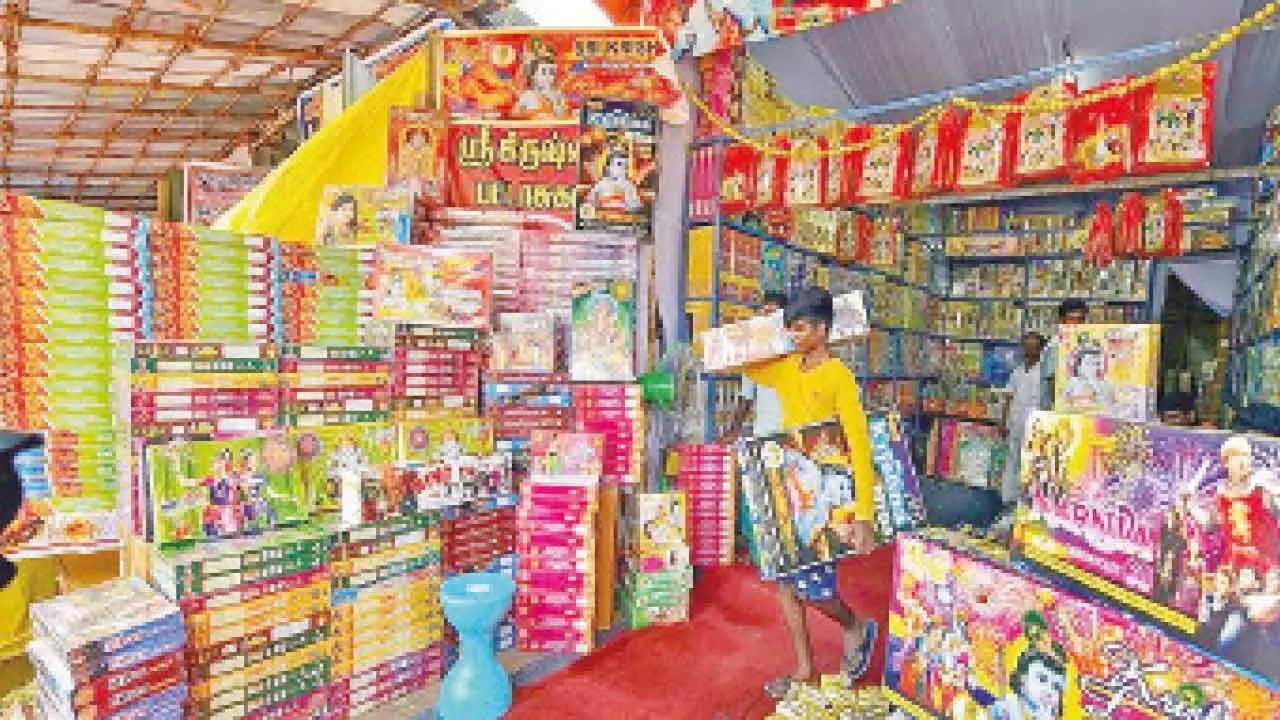 Rachakonda Police to Grant Licenses for Firecracker Shops