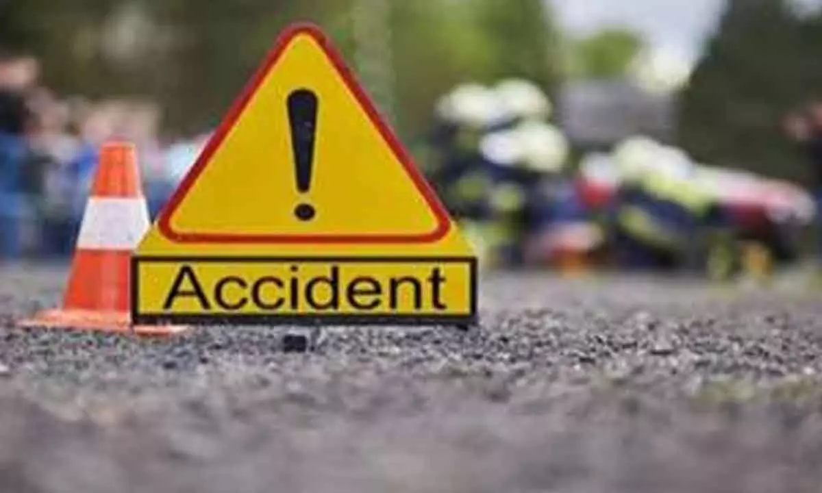 Speeding Car Overturns in Panjagutta, Multiple Injured