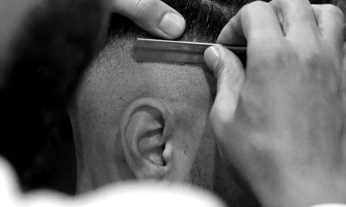 Khammam Medical College Professor Disciplined for Shaving Student’s Head in Ragging Incident