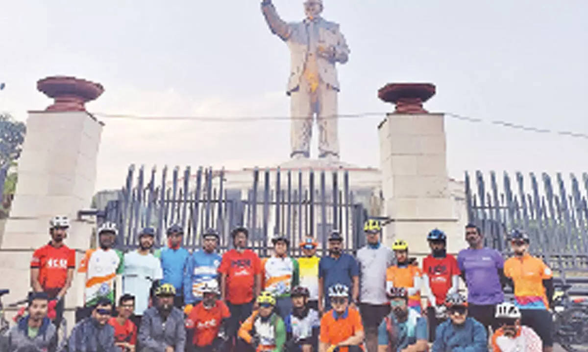 Cycling enthusiasts embrace Fit India Tuesdays