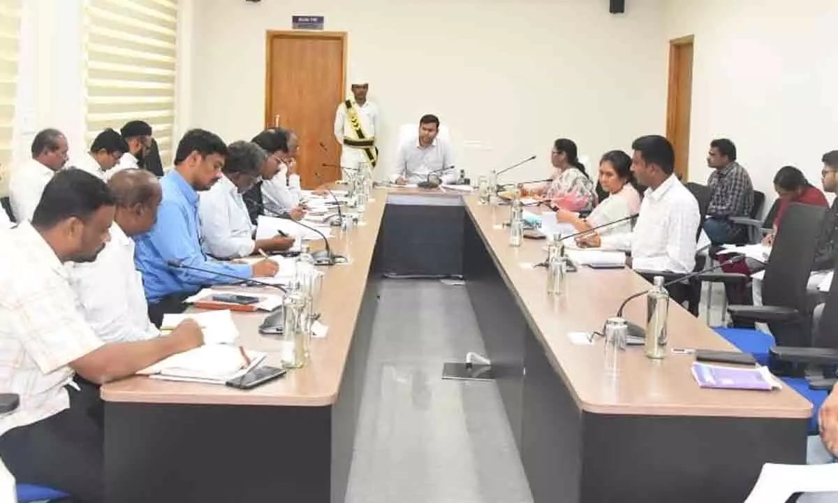 District Collector Calls for Quick Completion of Pending Construction Projects