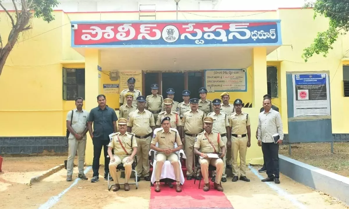 District SP T Srinivas Rao, IPS, Inspects Dharur Police Station