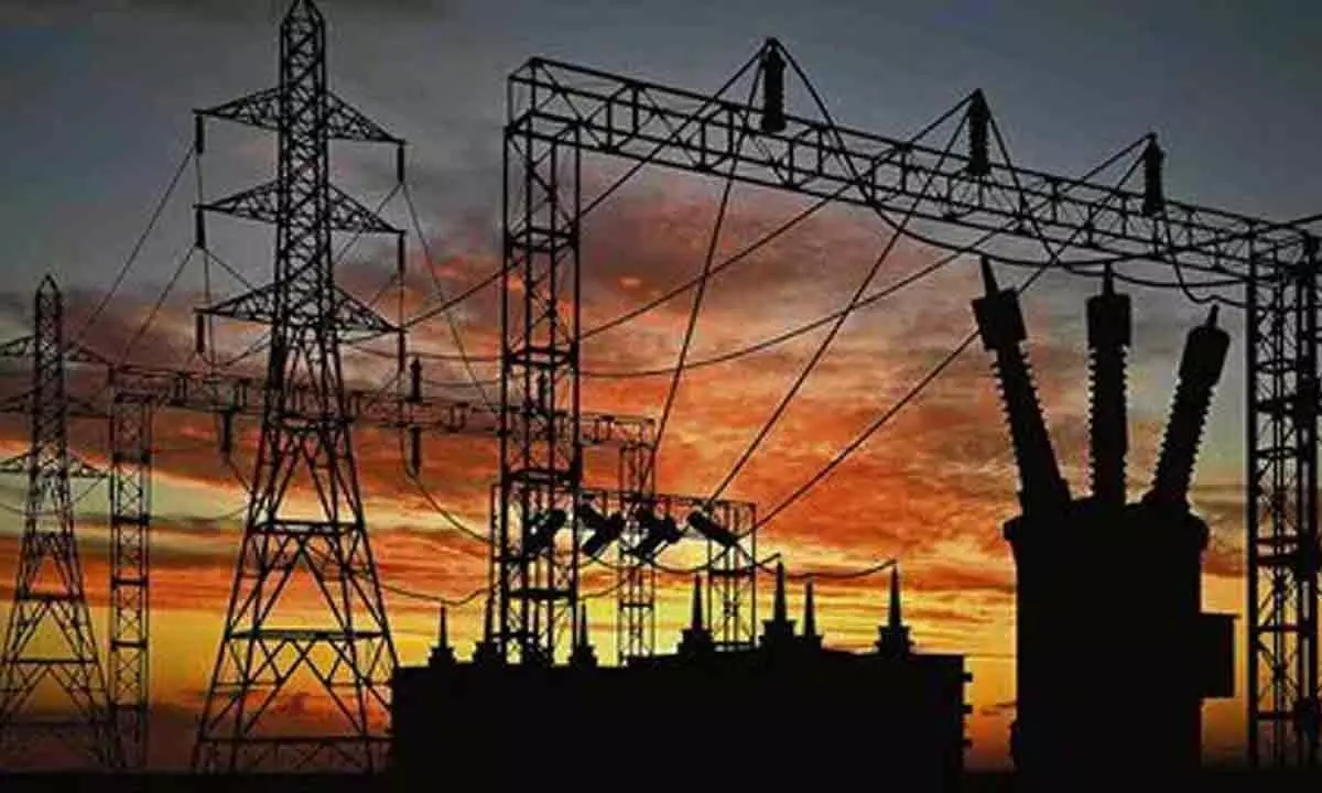 Energy Secretary assesses summer power supply readiness