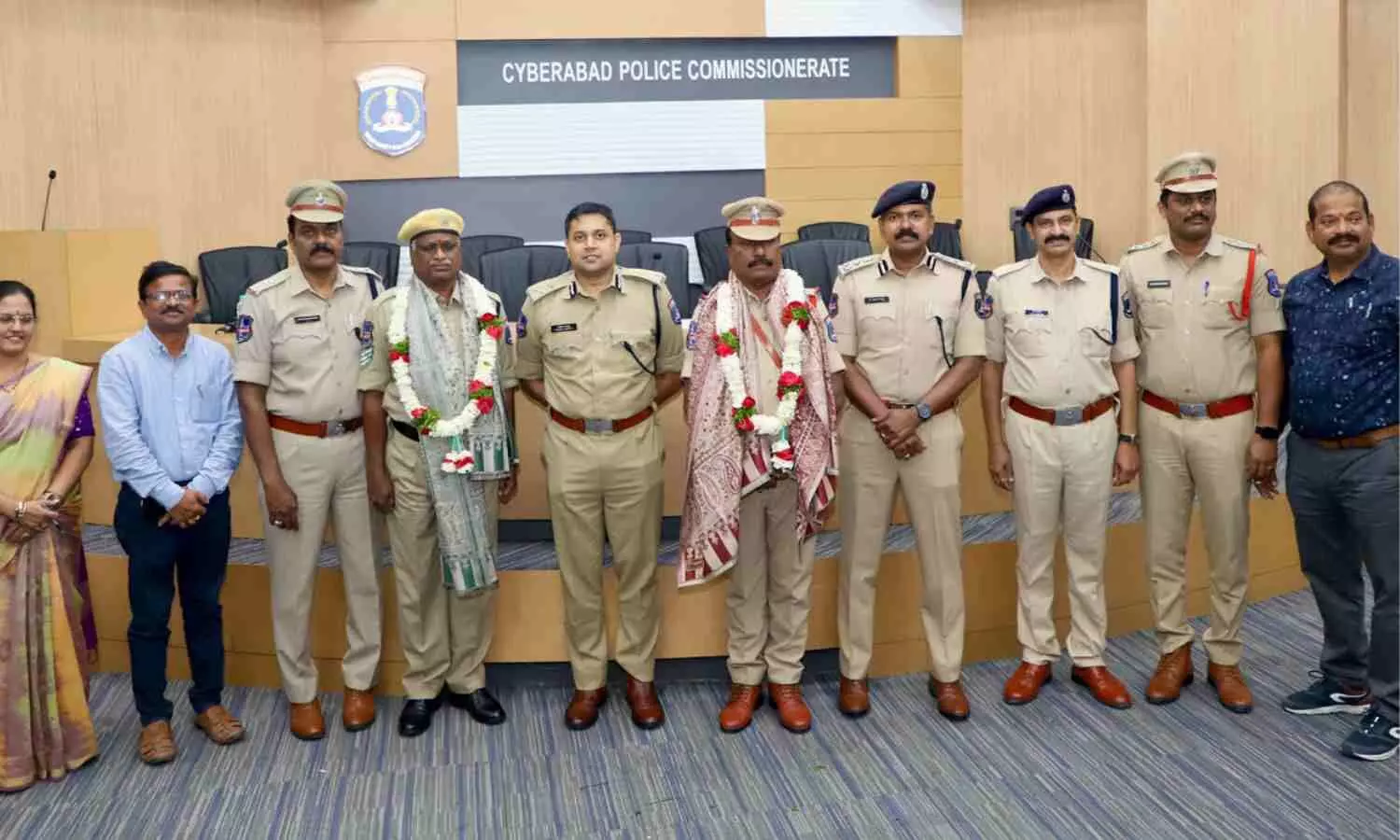 Hyderabad Police Celebrate Retiring Officers for Their Service