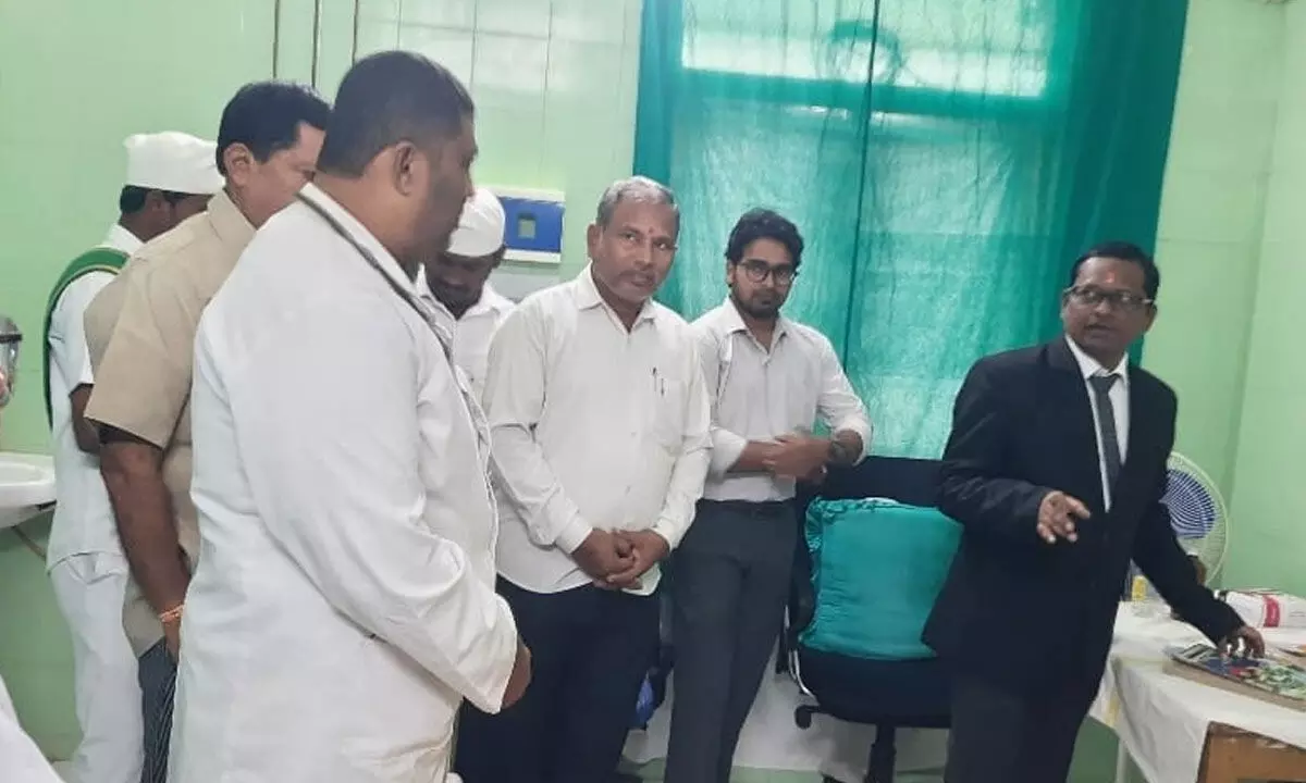 Judge Mithun Teja Visits Alampur Community Hospital, Calls for Better Medical Services