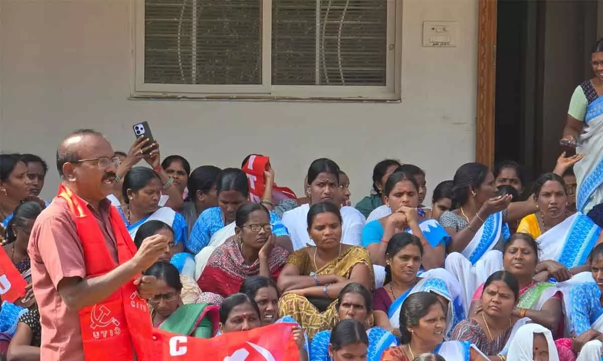 Asha Workers Protest at Jadcherla MLA Office Over Salary Hike and Benefits