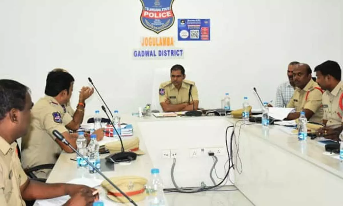 District SP Stresses Focus on Crime Prevention and Surveillance in Monthly Meeting