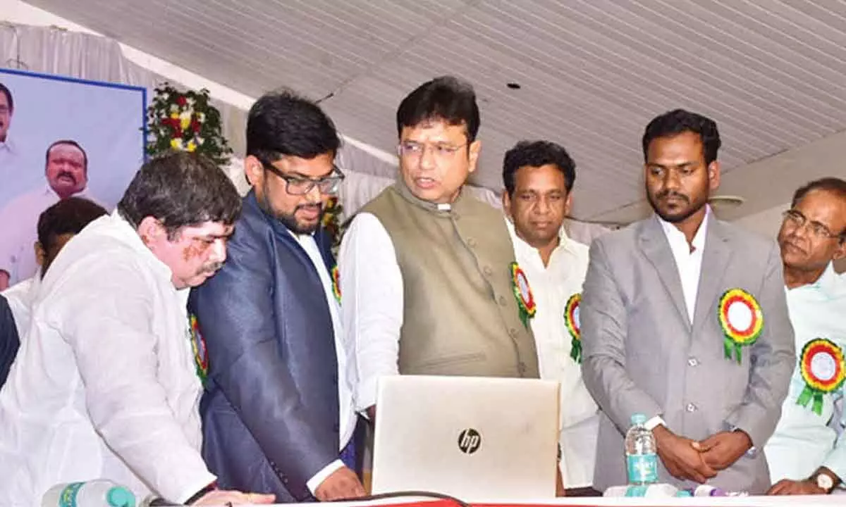 Ministers open new software company in Karimnagar