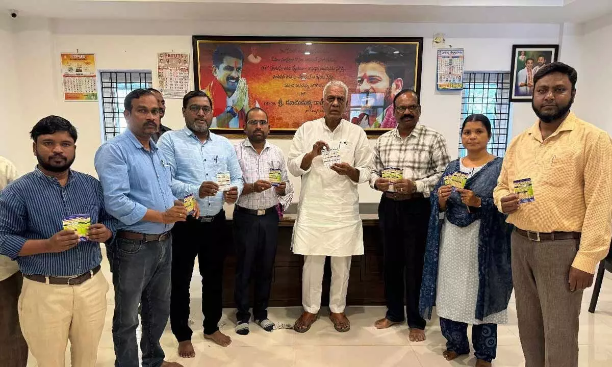 MLC Kuchukulla Damodar Reddy pledges full support for college development