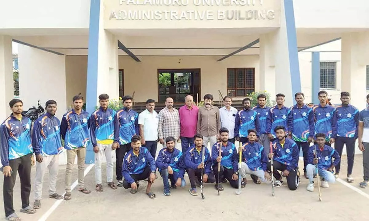 Palamuru University hockey team heads to Chennai for Inter-University Tournament