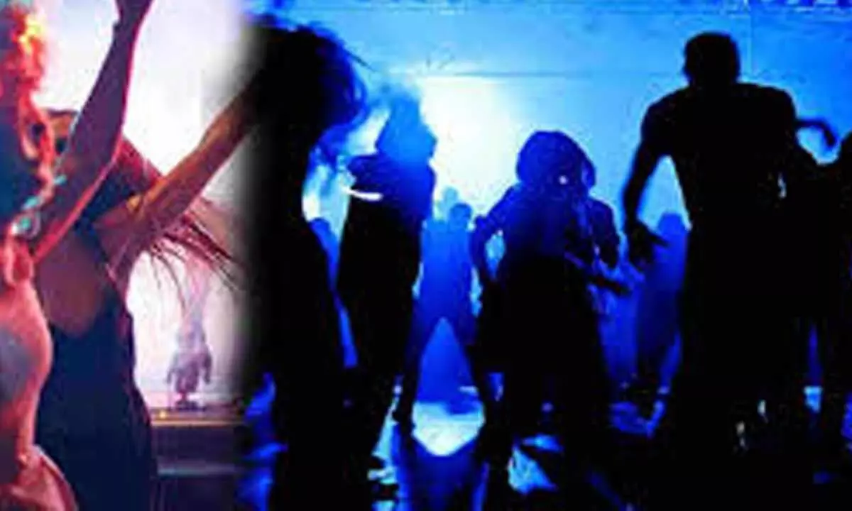 Police raid bar over indecent dance performances