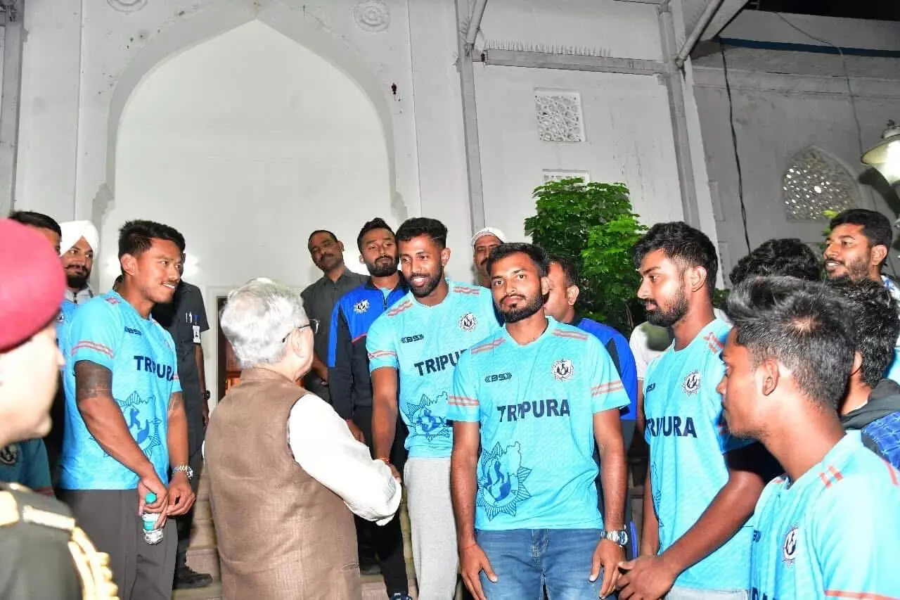 Tripura Ranji Team Visits Governor Jishnu Dev Varma at Hyderabad Raj Bhavan