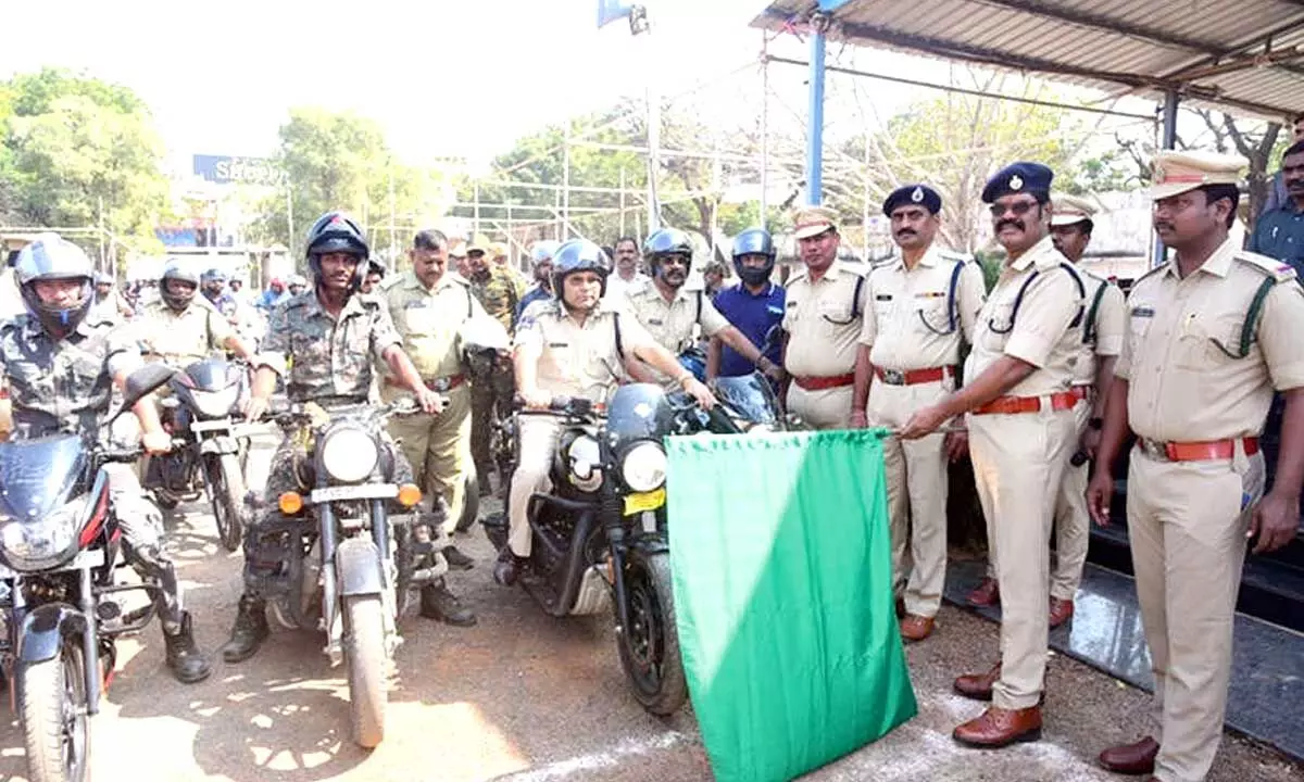 Wearing a helmet can save lives, says CP