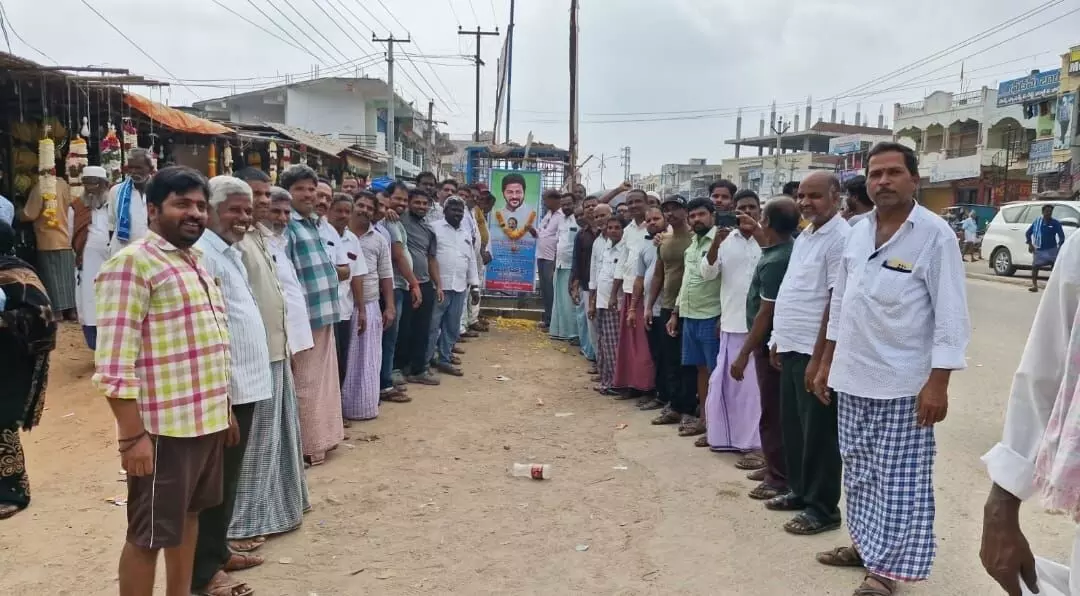 Weavers Honor Telangana CM Revanth Reddy’s Welfare Efforts with Milk Ritual in Aiza.