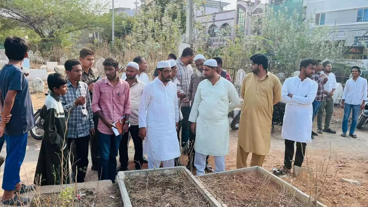 Hyderabad graveyards renovated ahead of Shab-e-Barat