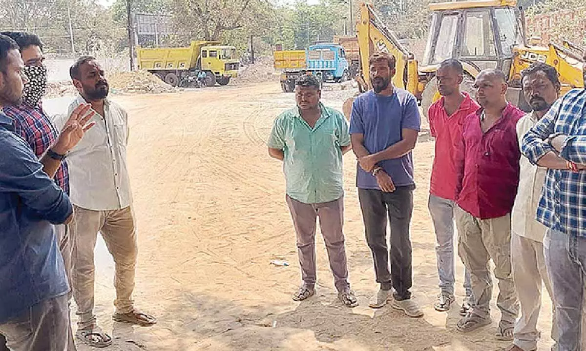 Police take action against illegal sand mining, seize 1,098 tons