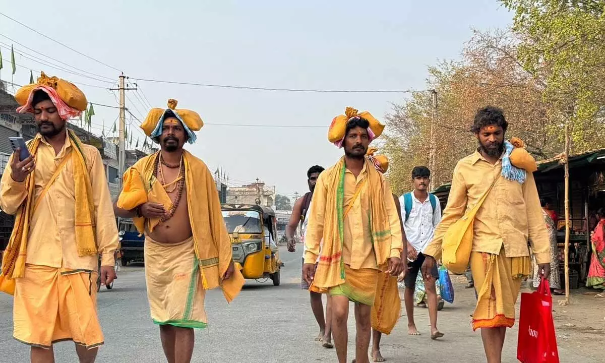 Shiva devotees begin their pilgrimage to Srisailam for Mahashivaratri