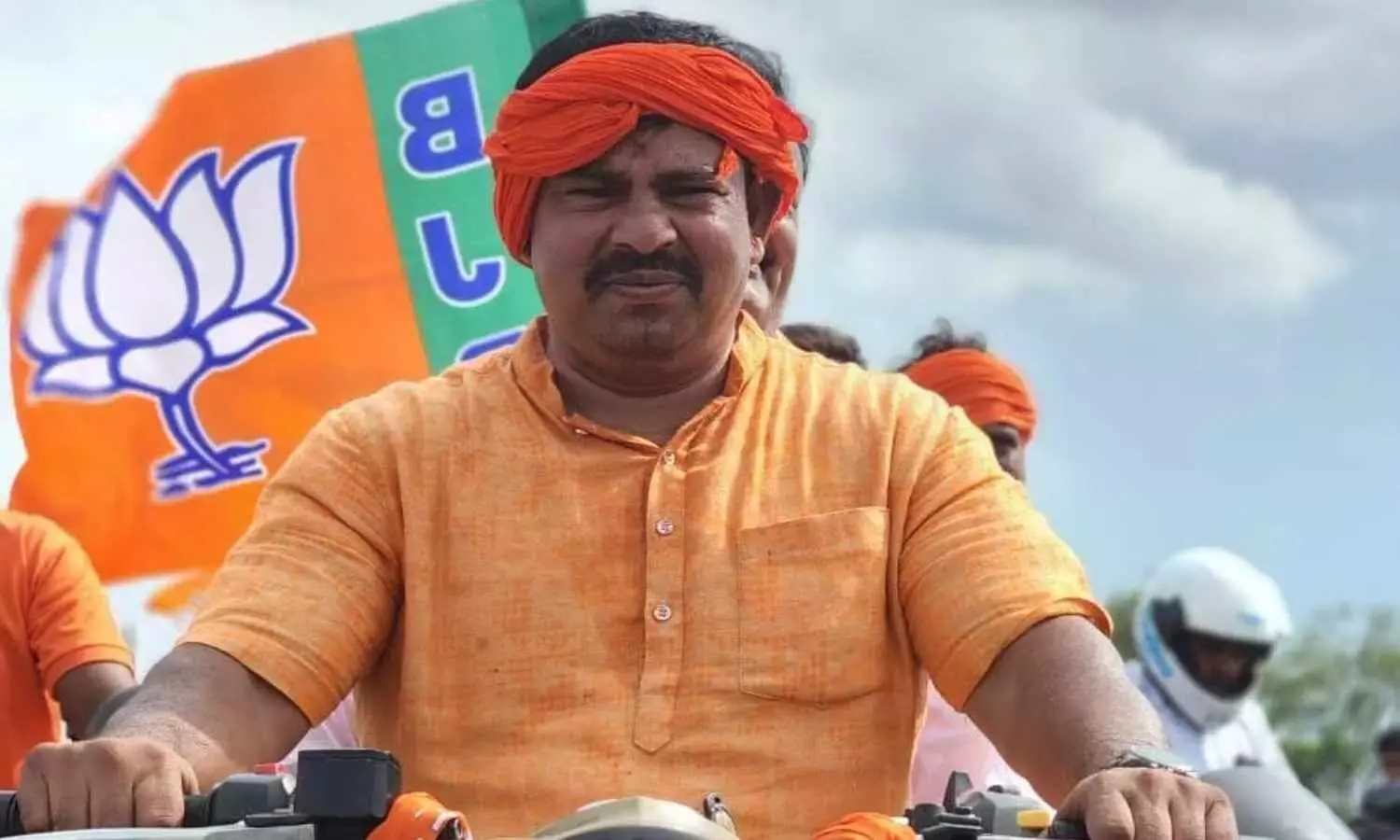 BJP MLA Raja Singh Warns KTR for Comments on Police Department