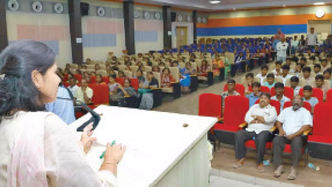 Collector Ila Tripathi encourages students to set high goals