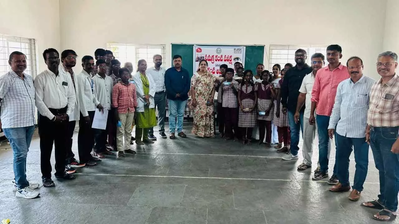 DMHO Dr. K.V. Swarajyalakshmi Distributes Free Spectacles to Students in Tadur