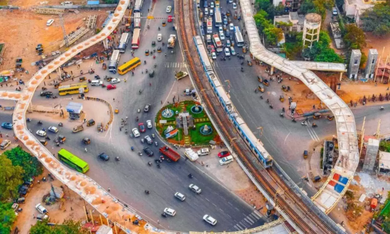 Hyderabad Metro to Construct Skywalks at All Stations for Pedestrian Safety