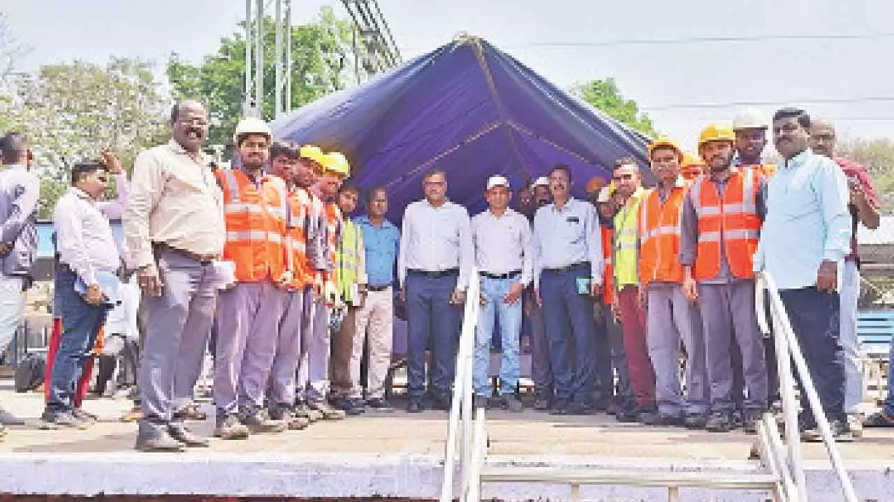 SCR and NDRF carry out joint mock drill