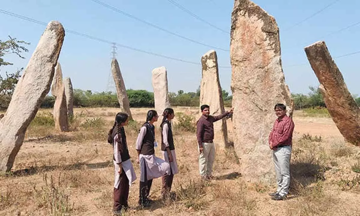 Students tour ancient standing stones site