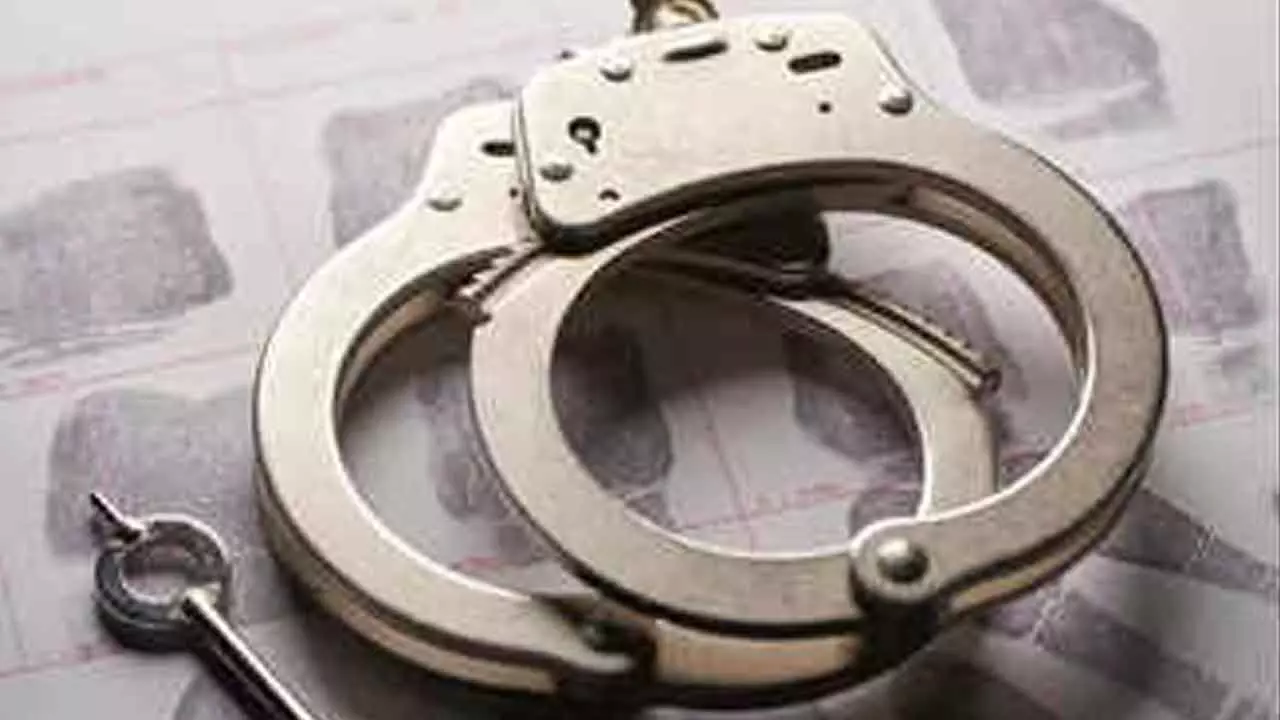 Two arrested for scamming 90 people out of ₹12 crore